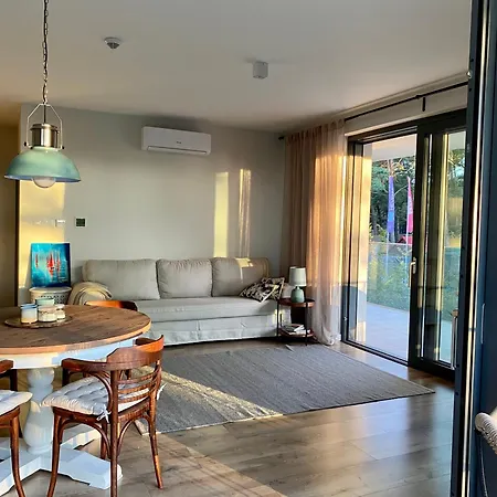 Szafirowy Sen Z Widokiem Na Morze *