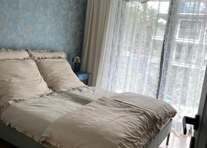 Szafirowy Sen Z Widokiem Na Morze